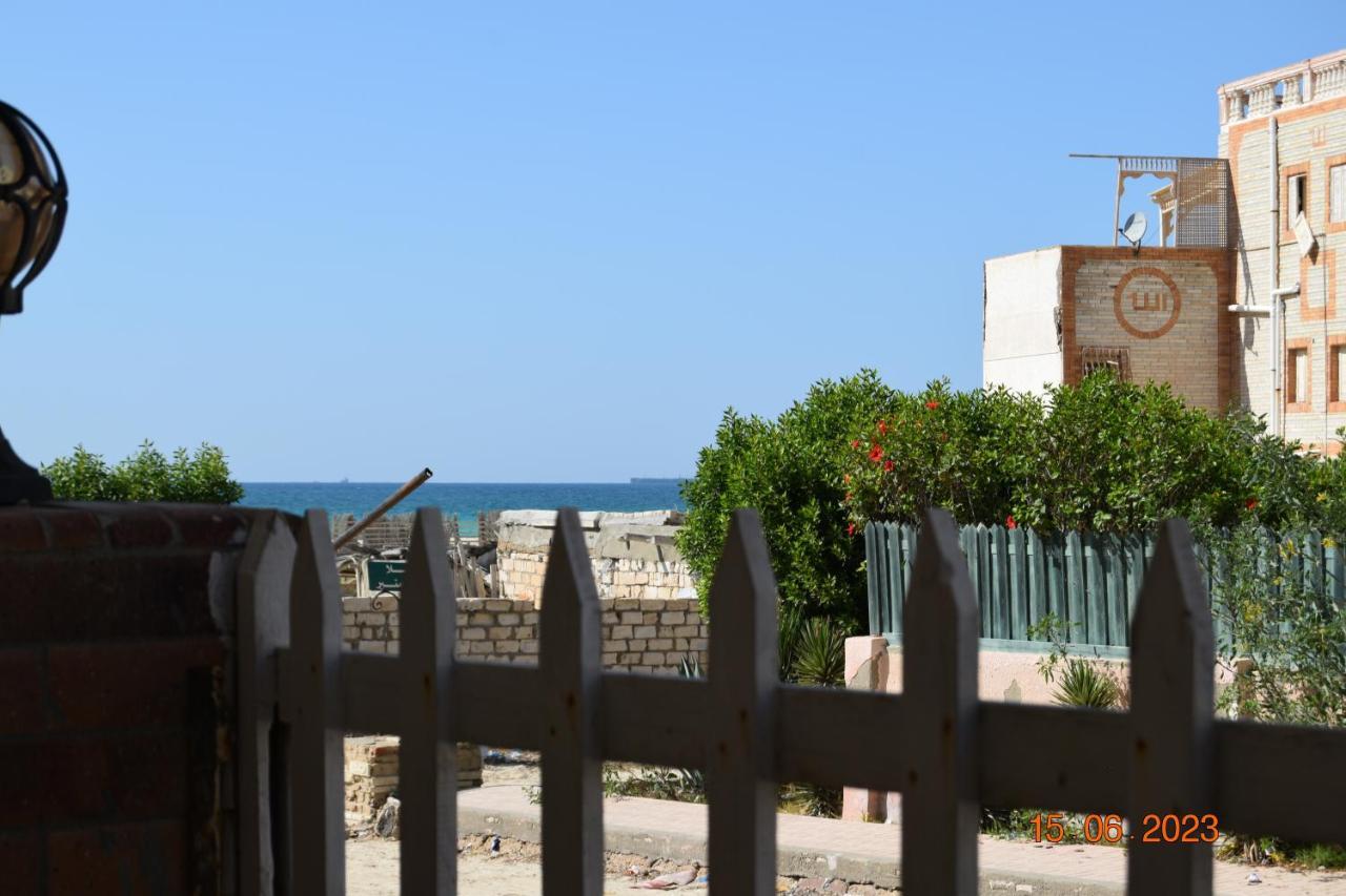 Beachside Chalet ,Sidi Kerir Villa Abu Zeira Exterior photo